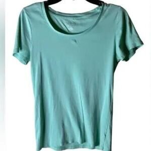 Merona Ultimate T-Shirt Women's Medium Short Sleeves Top